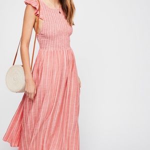 Free People Midi Maxi Dress Pockets Boho Flowy Smocked Flutter Peach/White M